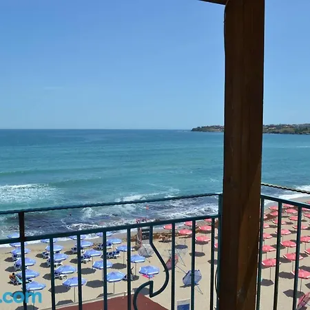 Phoenix Family Hotel