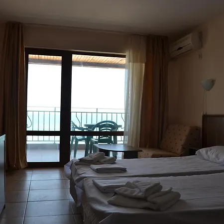Hotel Phoenix Family 3*